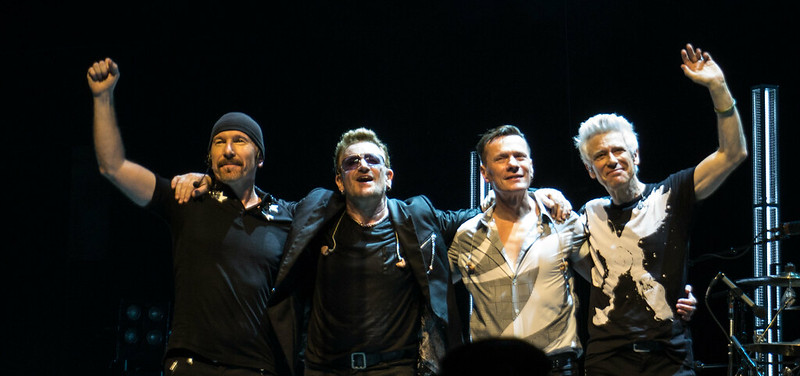 Le groupe U2 sur scène